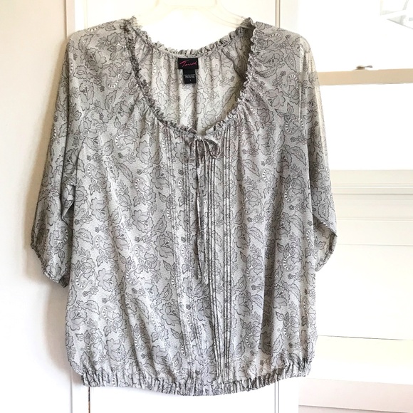 TORRID Boho Peasant Floral 3/4 Sleeve Blouse Semi Sheer Women’s Plus Size 2X - Picture 1 of 16